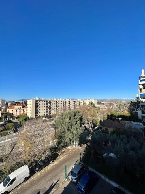 Apartment 4 Couchages A 12 Min De La A Pied Avec Wifi, Le Parking Est En Option
