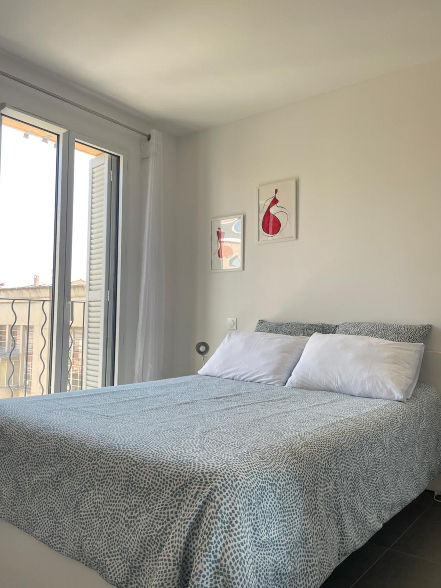 Old Center Charming Brand New Apartment