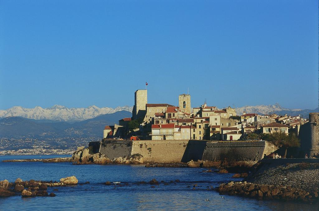 Thalazur - & 4* Antibes