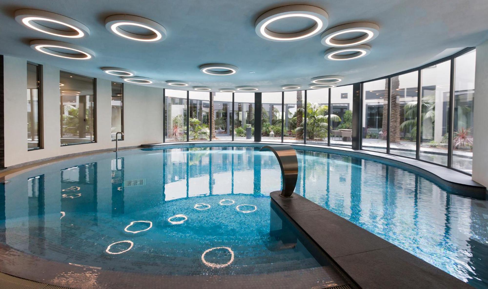 Luxury Garden 2br In The Development Of Cap D'antibes-juan Les Pins Apartment