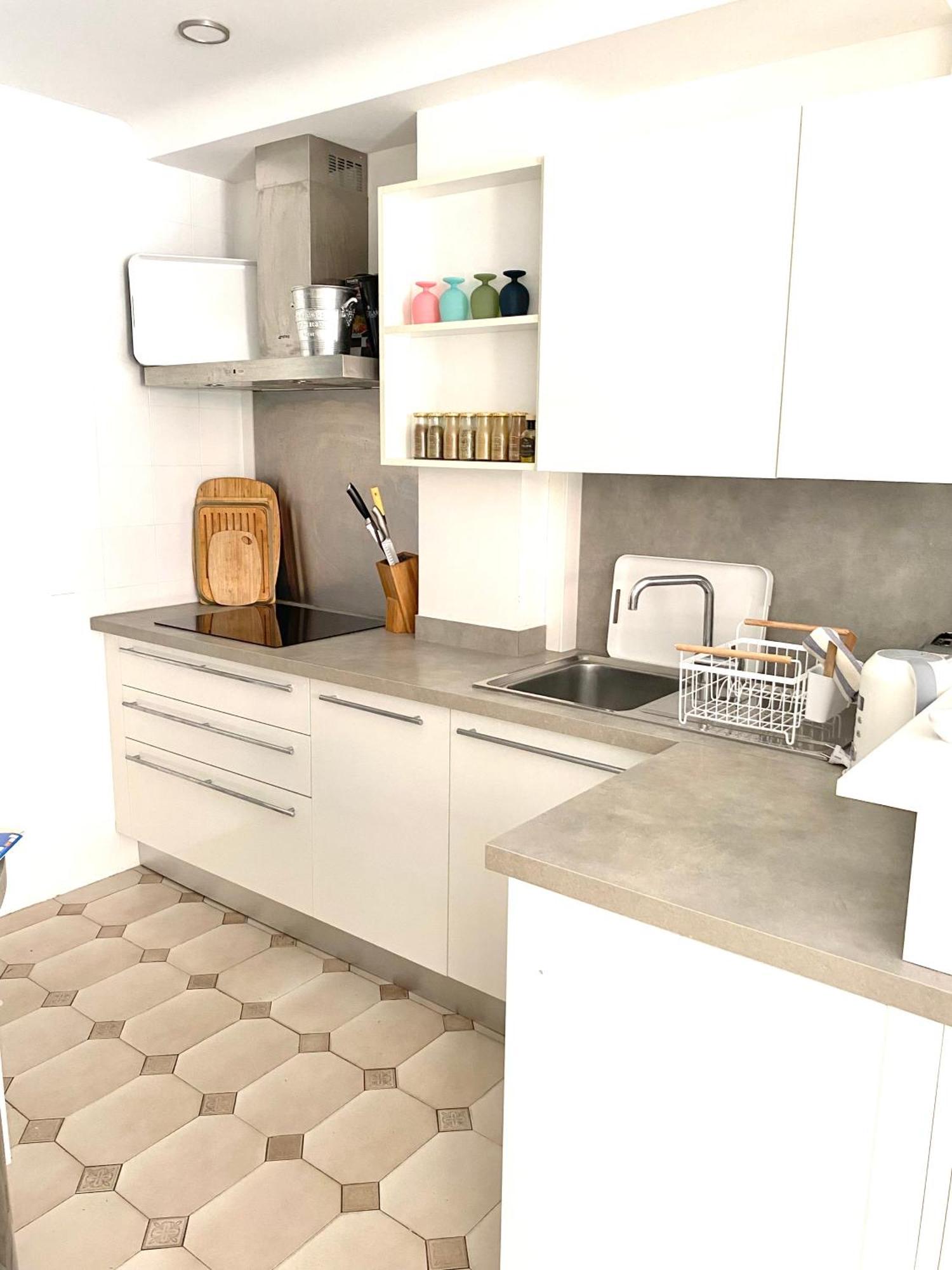 3p 88 M2 Terrasse Et Jardin A 20 Metres De La * Antibes