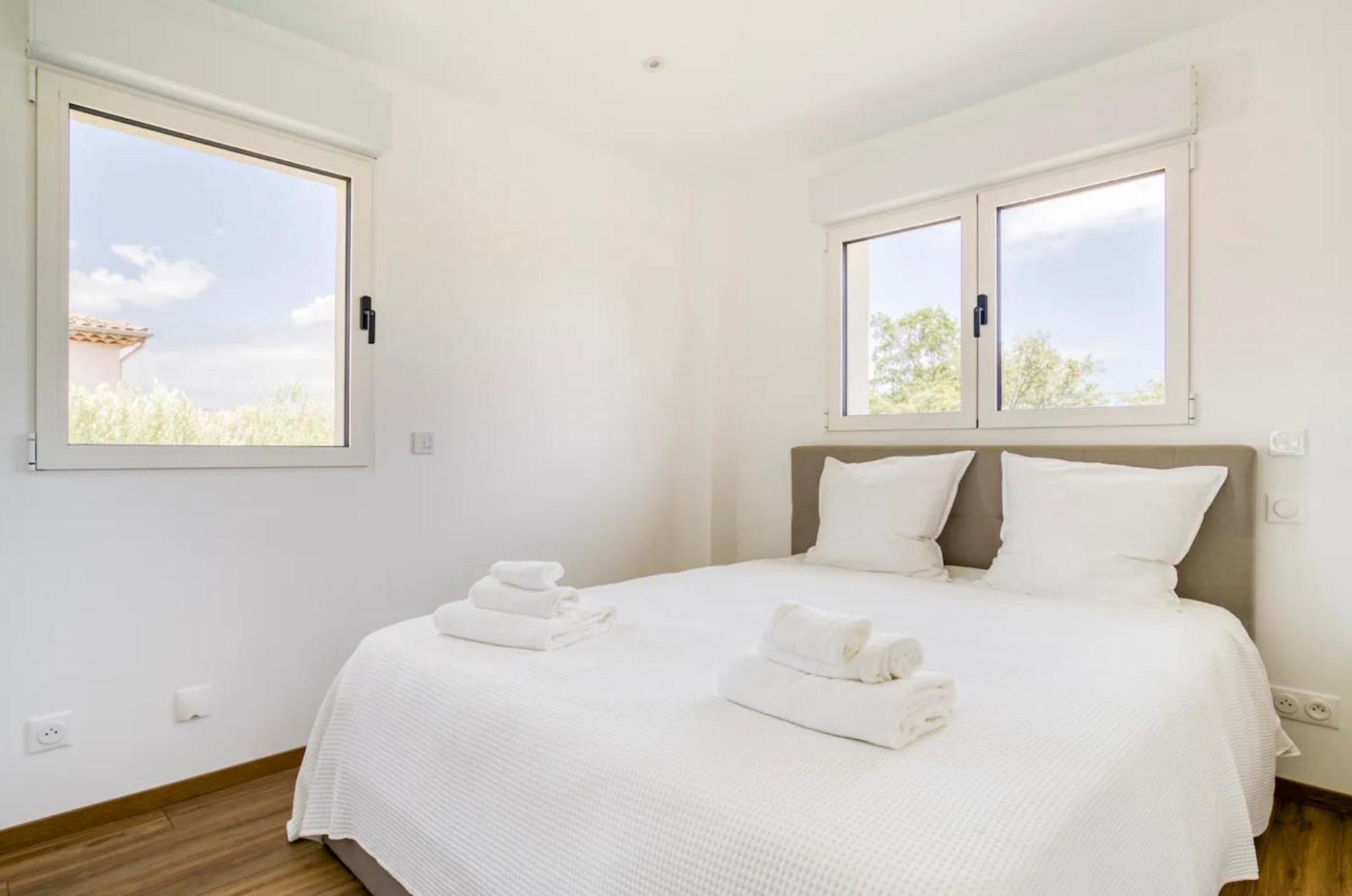 Villa Constance - *