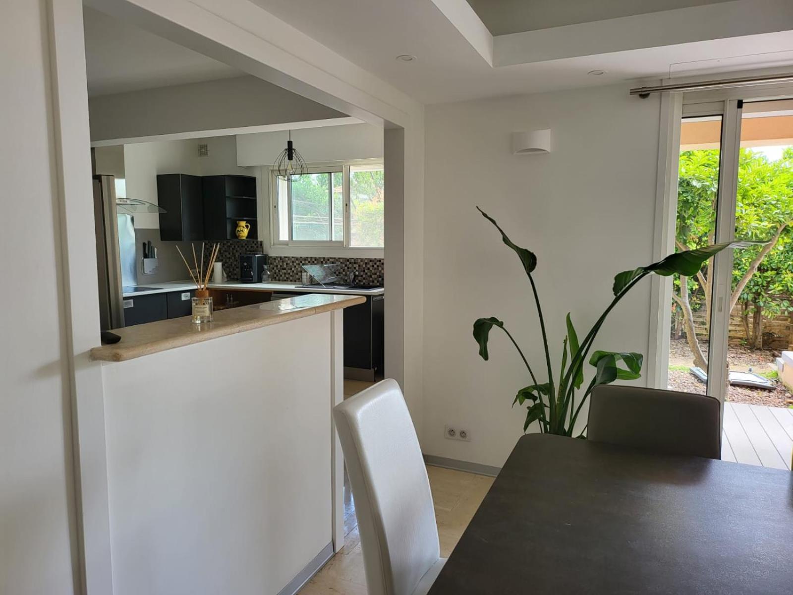 Apartment Rez-de-villa 