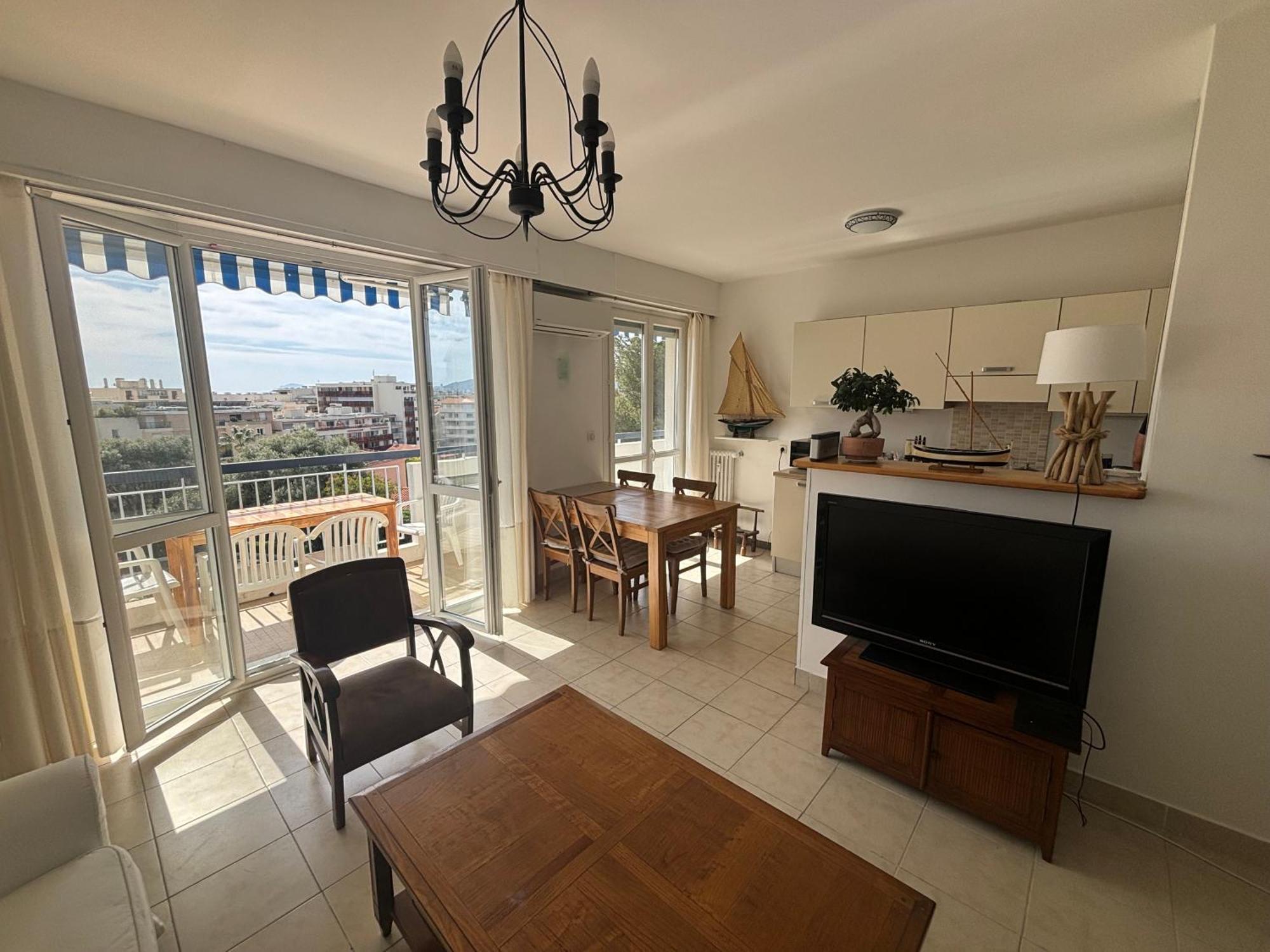 2 Pieces 500 M De La Mer Apartment Antibes
