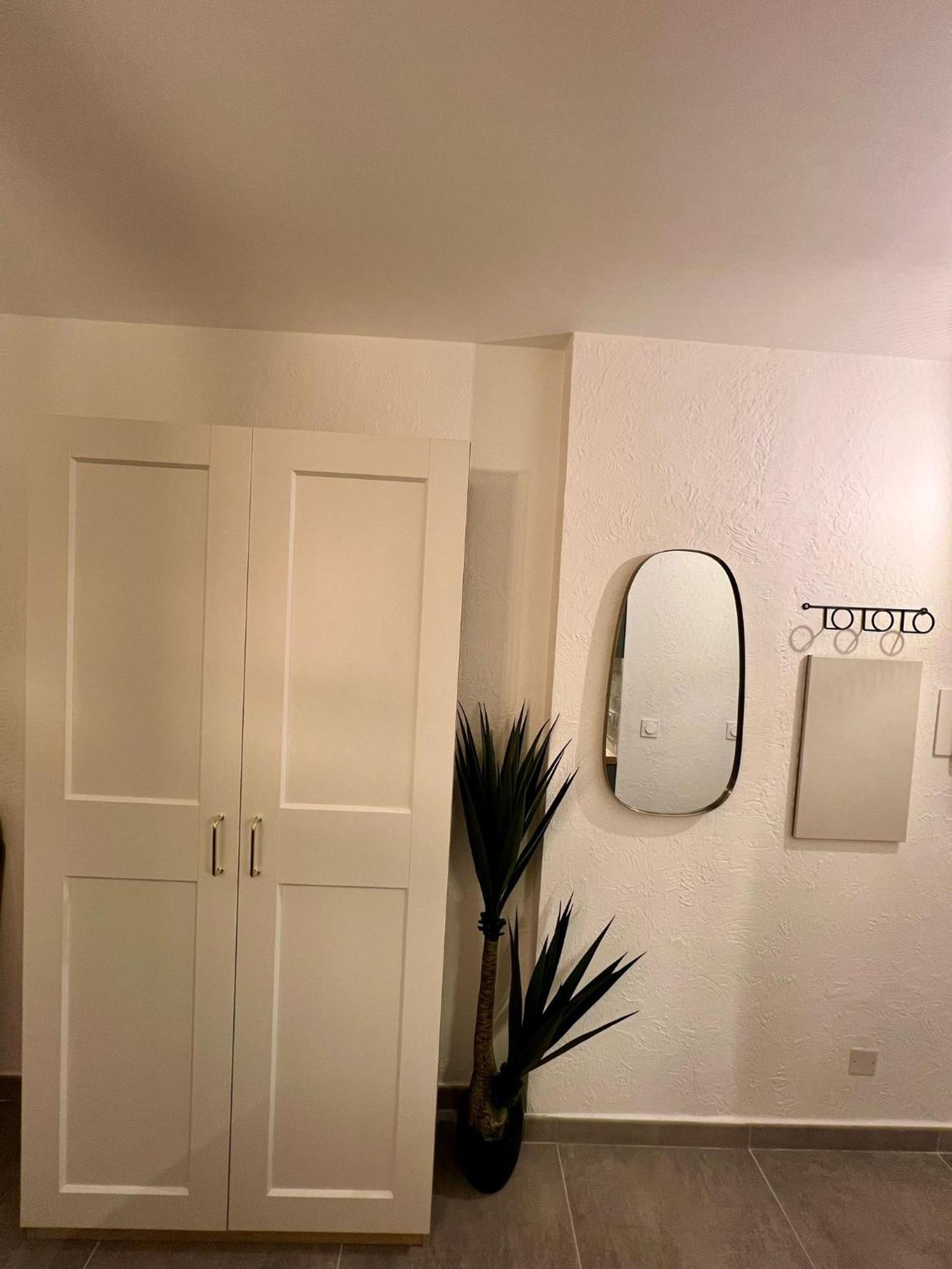 Climatise, Cosy Et Calme Au Centre Apartment *