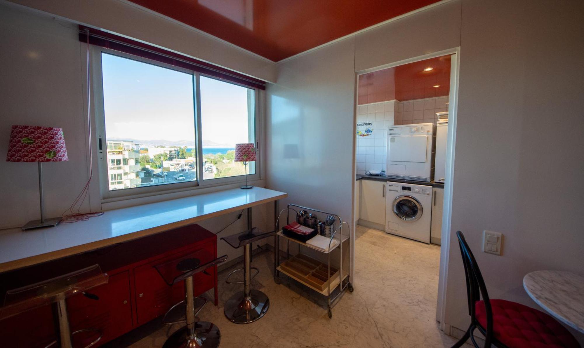 Apartamento Rooftop, Sea View, Facing The Harbor, Near Center And *
