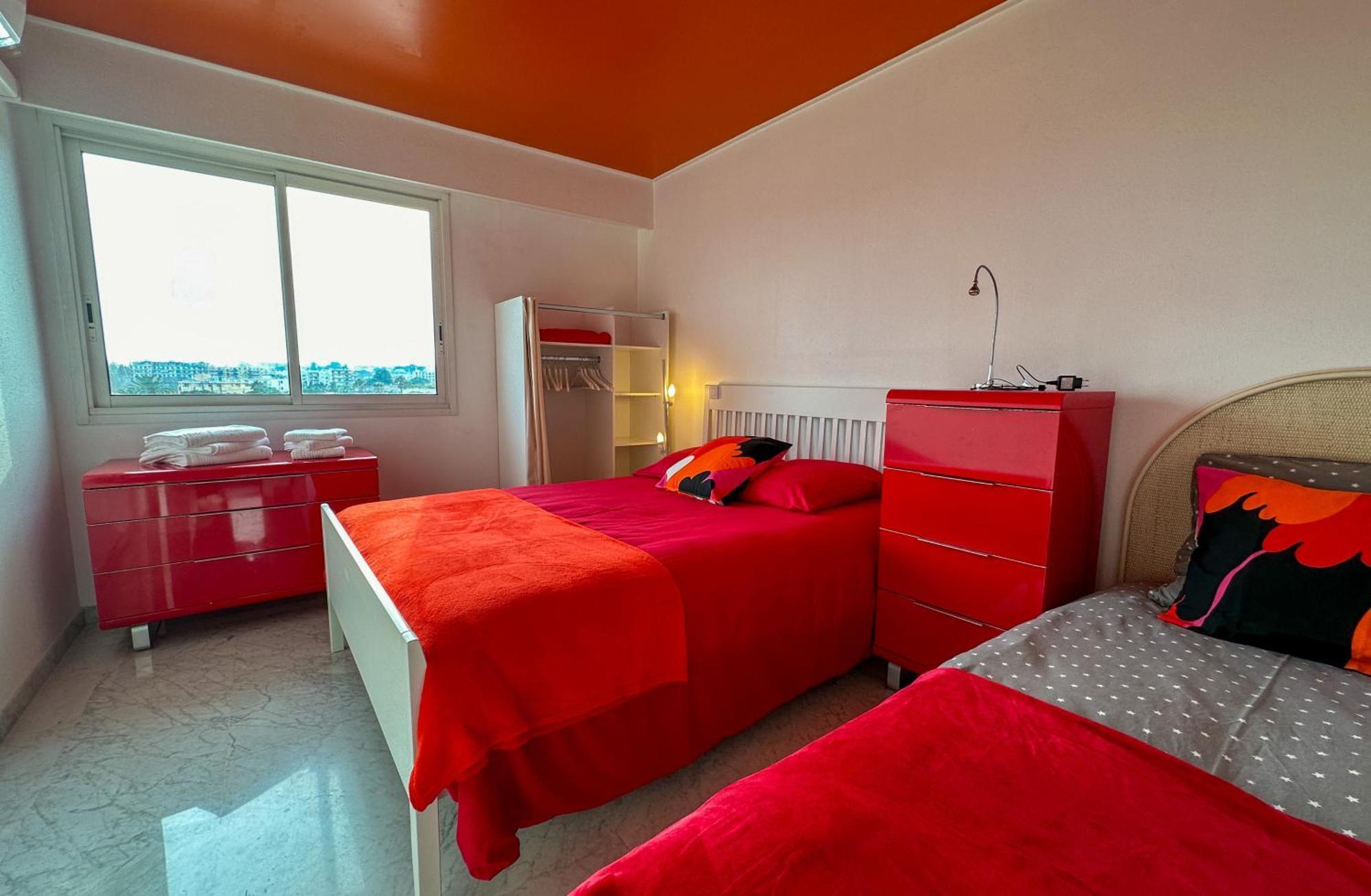Apartamento Rooftop, Sea View, Facing The Harbor, Near Center And