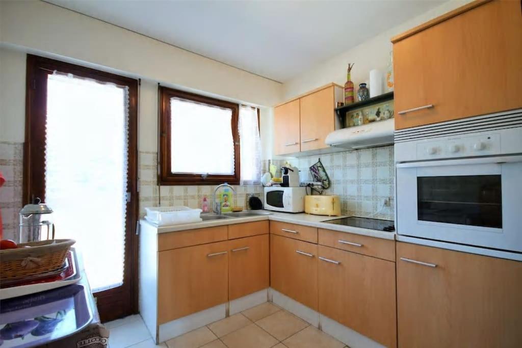 Apartment 3 Bedrooms Apartment, Pool, Parking, Tennis Club