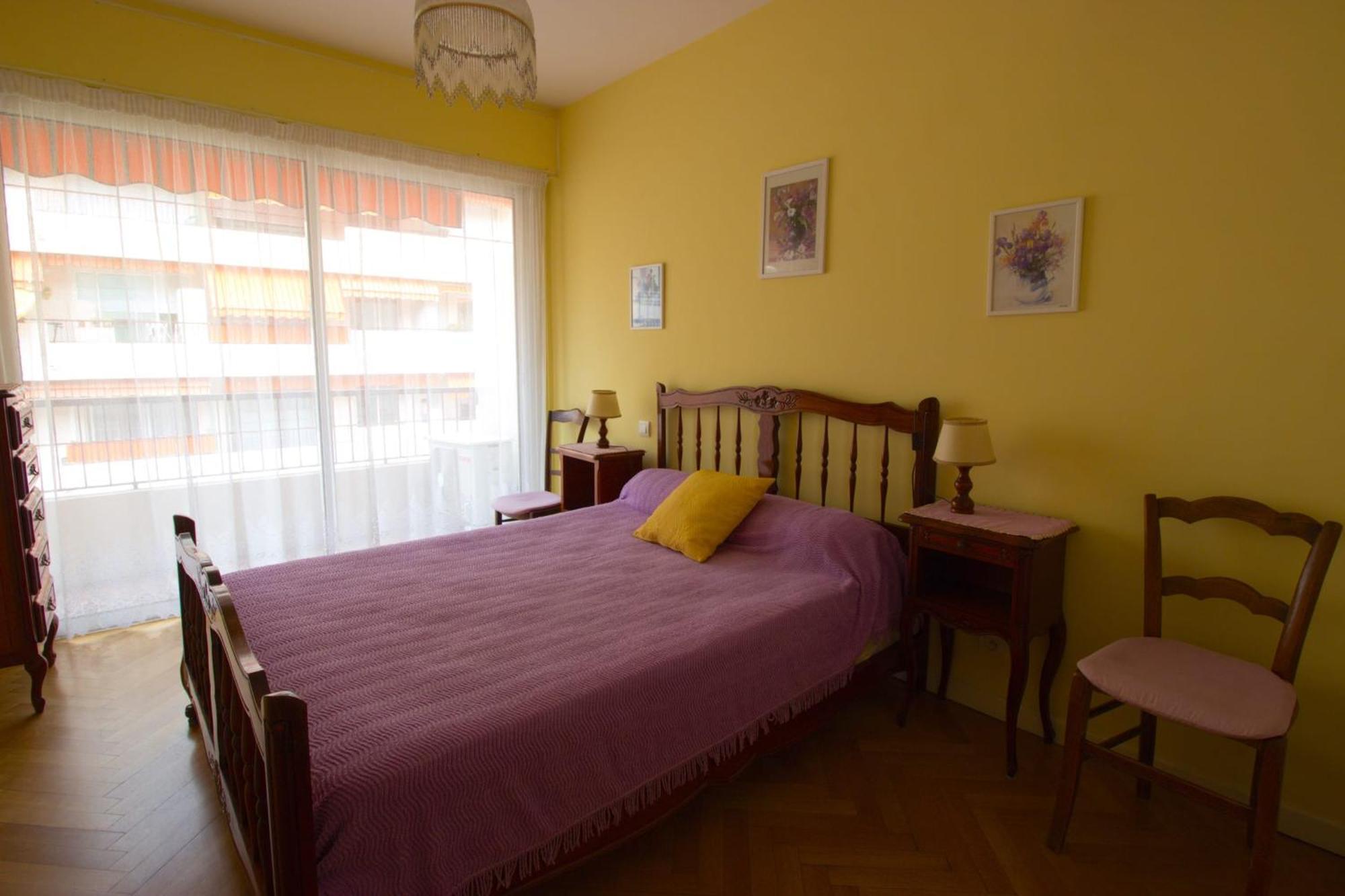 Center - 4 People - Garage Apartment Antibes