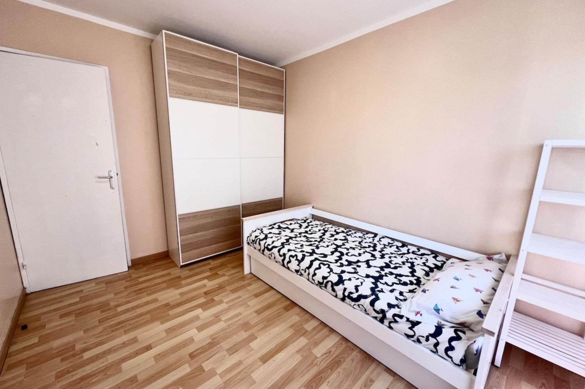 Apartment - 4 People - Parking Antibes