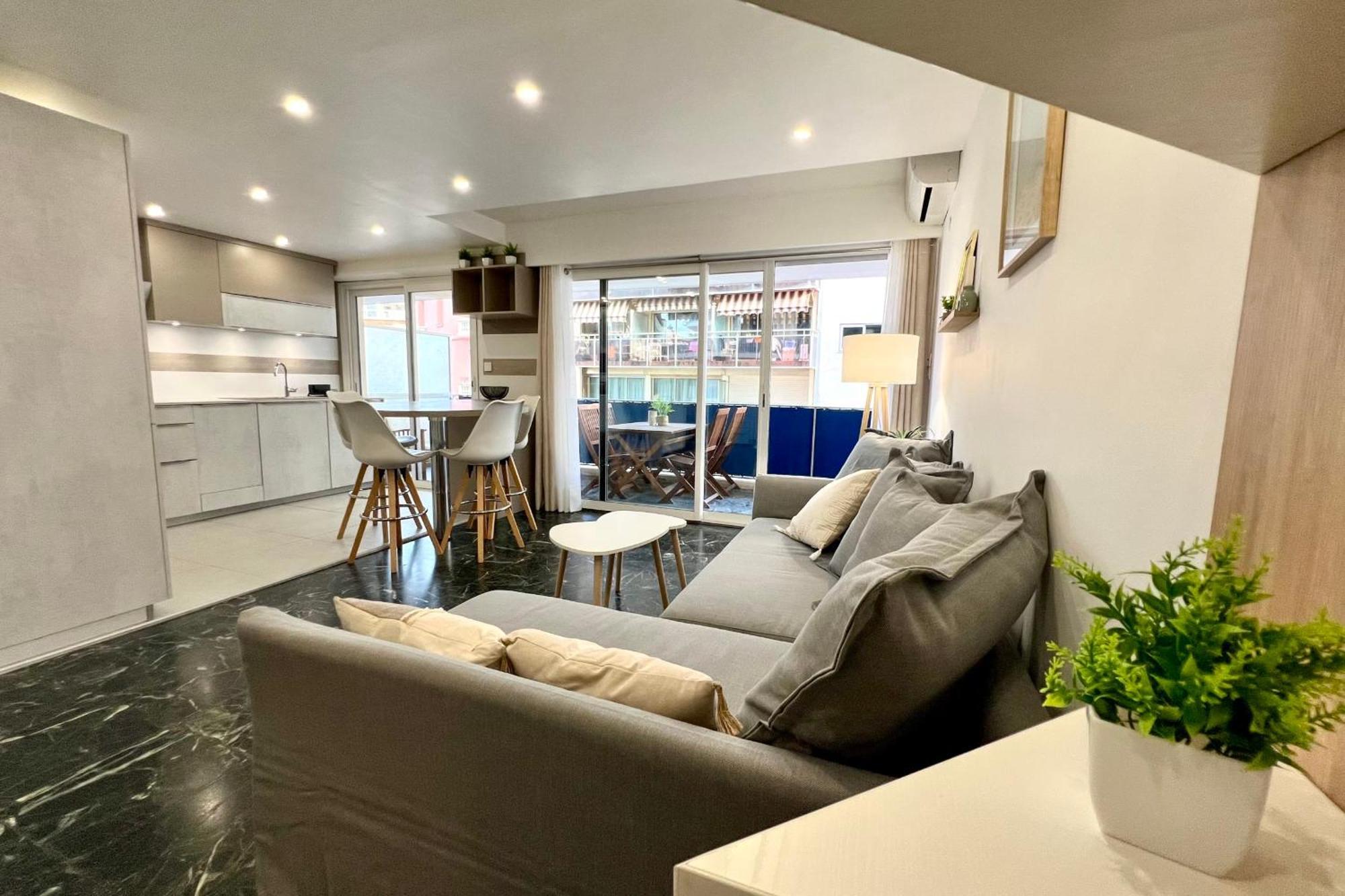 Ponteil - 4 People - Terrace Apartment