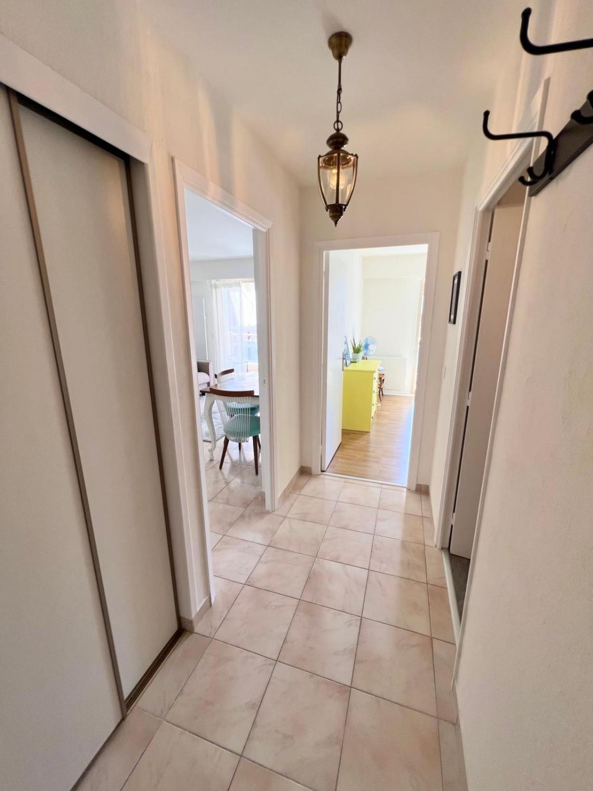 Juan Les Pins - Town Center - 4 People Apartamento *