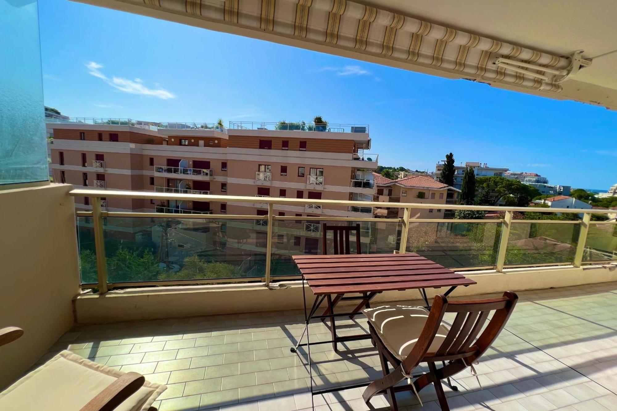 Juan Les Pins - Town Center - 4 People Apartamento *