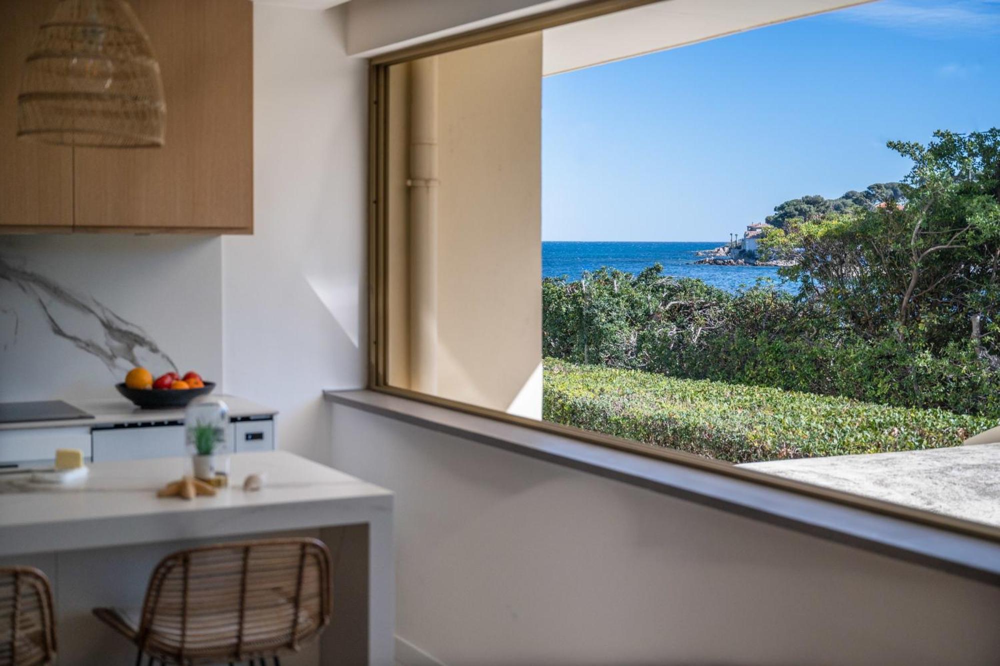 Apartment Salis - Sea View - 4 People Antibes