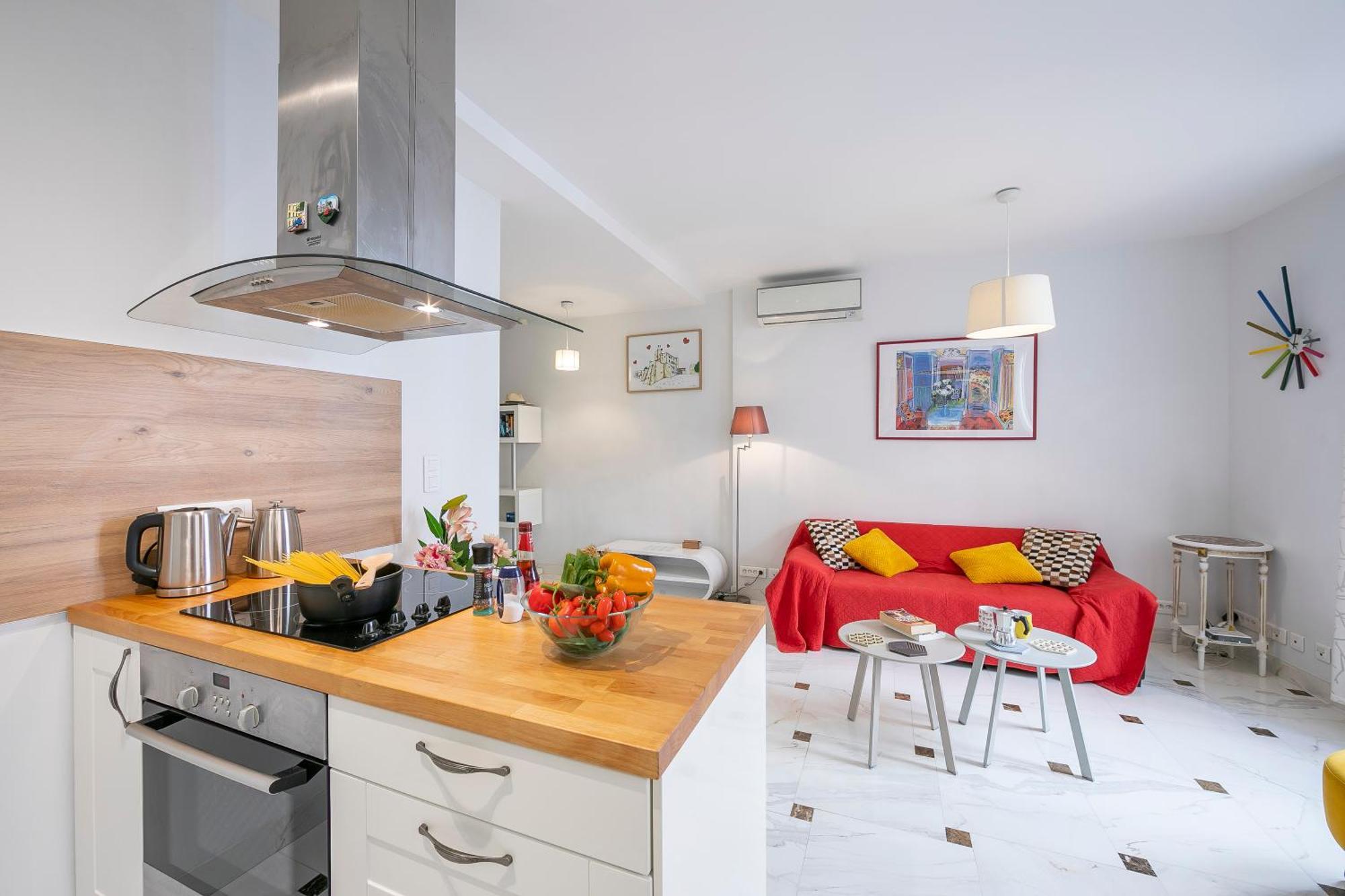 Apartment Picasso - Old Town - Happy