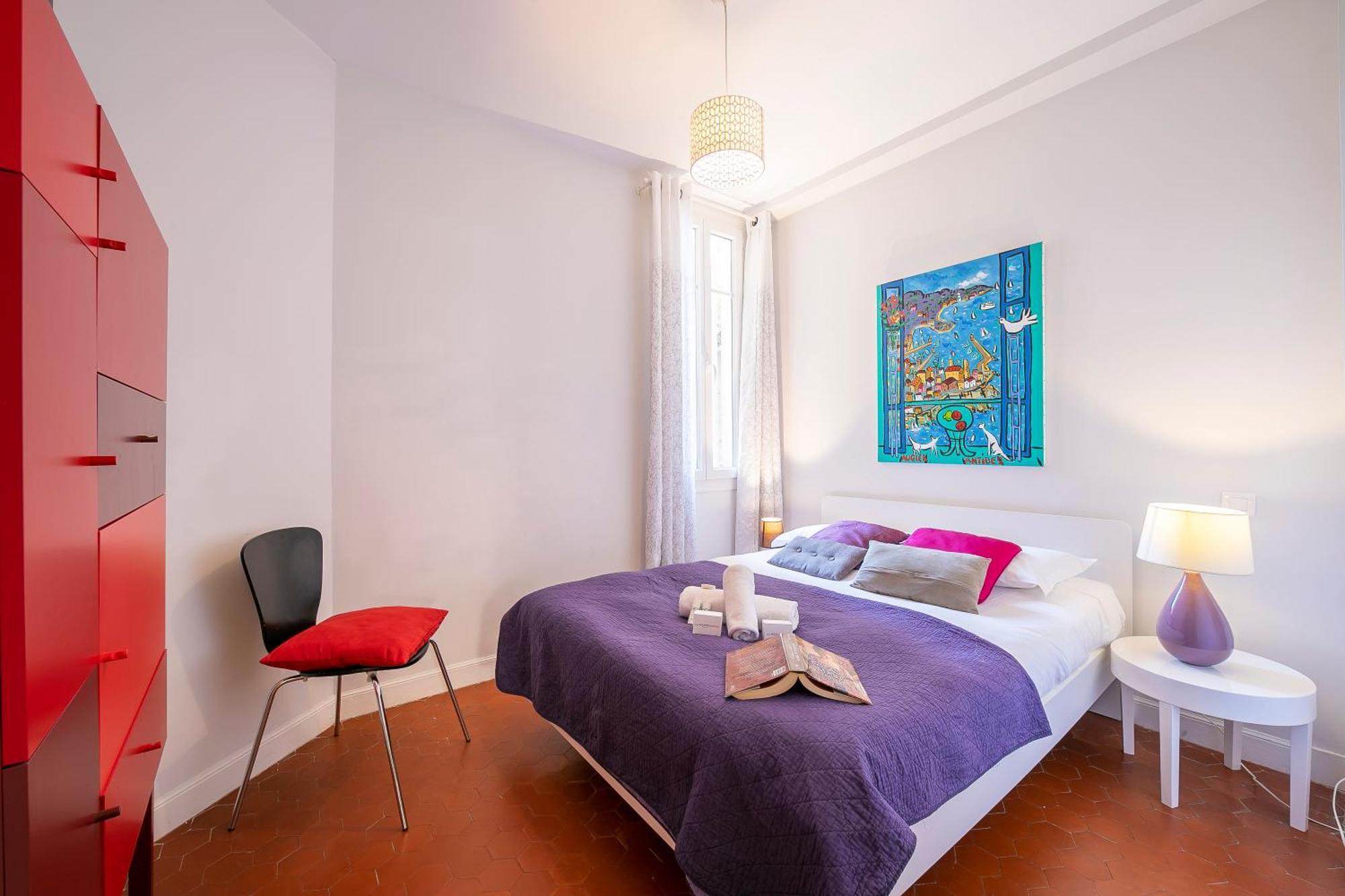 Picasso - Old Town - Happy Apartment Antibes