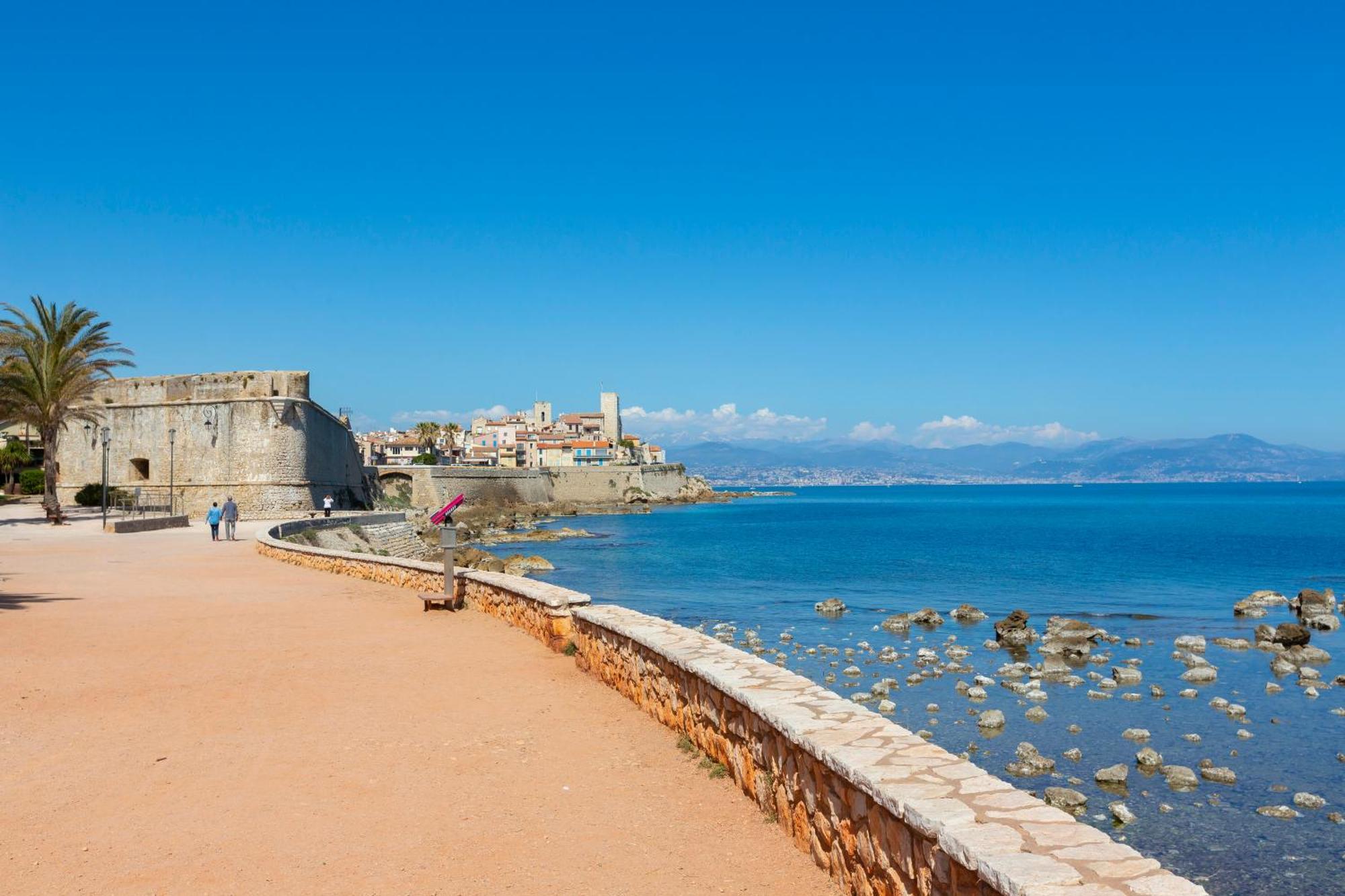 Apartment Picasso - Old Town - Happy Antibes