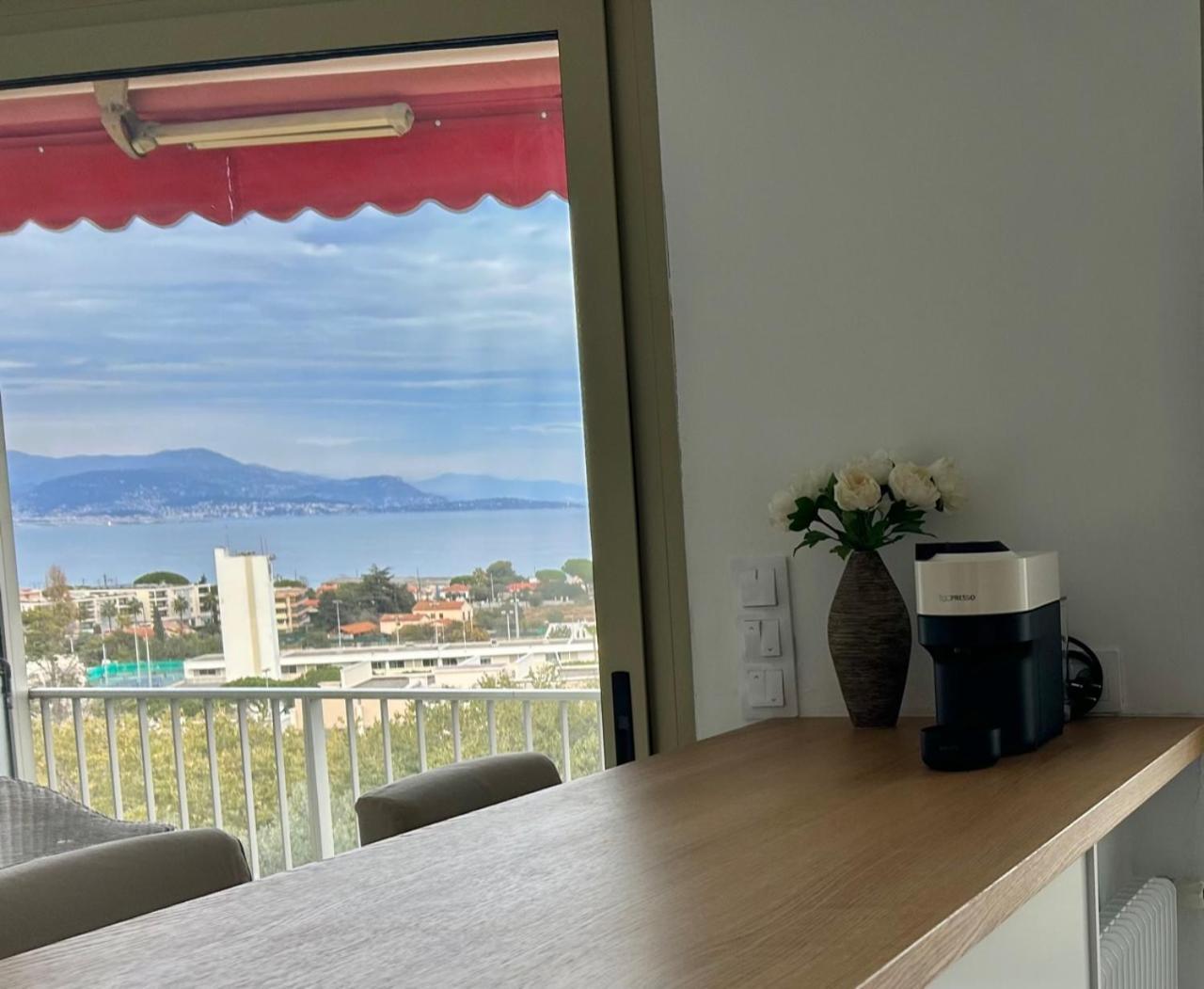 Superbe 2 Pieces Antibes Vue Mer, Piscine, Parking Apartamento Antibes