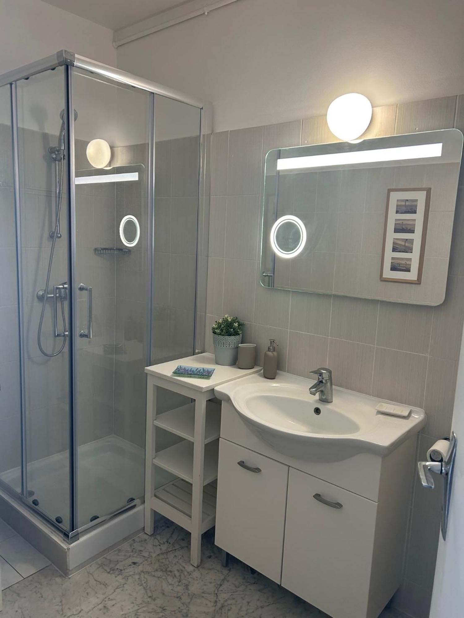 Apartamento Superbe 2 Pieces Antibes Vue Mer, Piscine, Parking