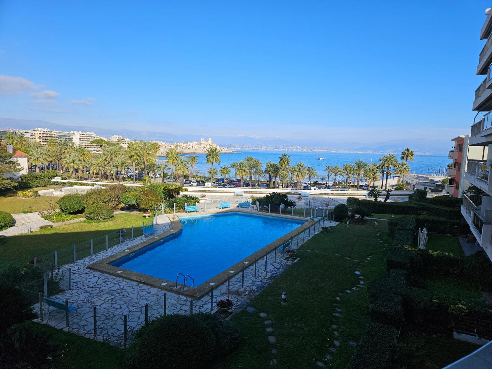 Cap D'antibes Port Aubernon 3p Vue Piscine *