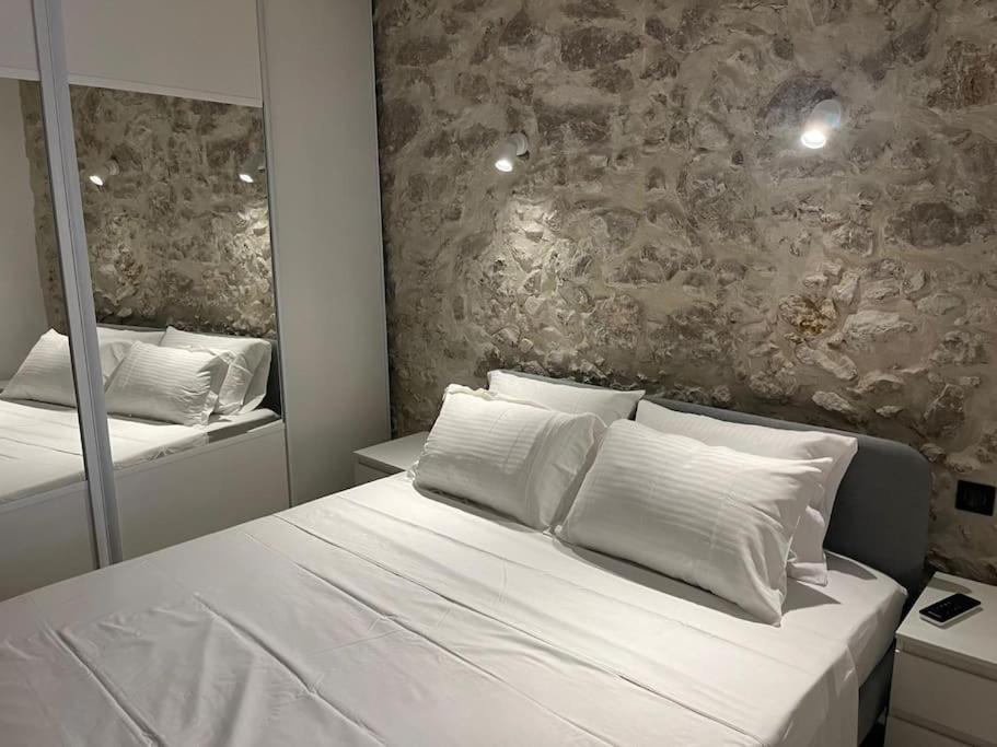 Moringa - New Unit For 2 Ac Close To Apartamento *