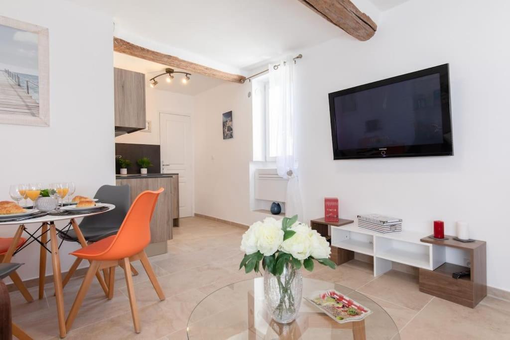 La Paia - Brand New Flat 3 Guests Old Town 5 Min. From Antibes