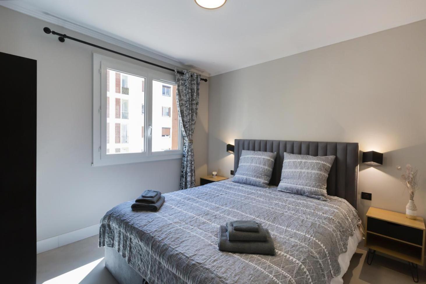 Apartment Calm: Your Coastal Haven *