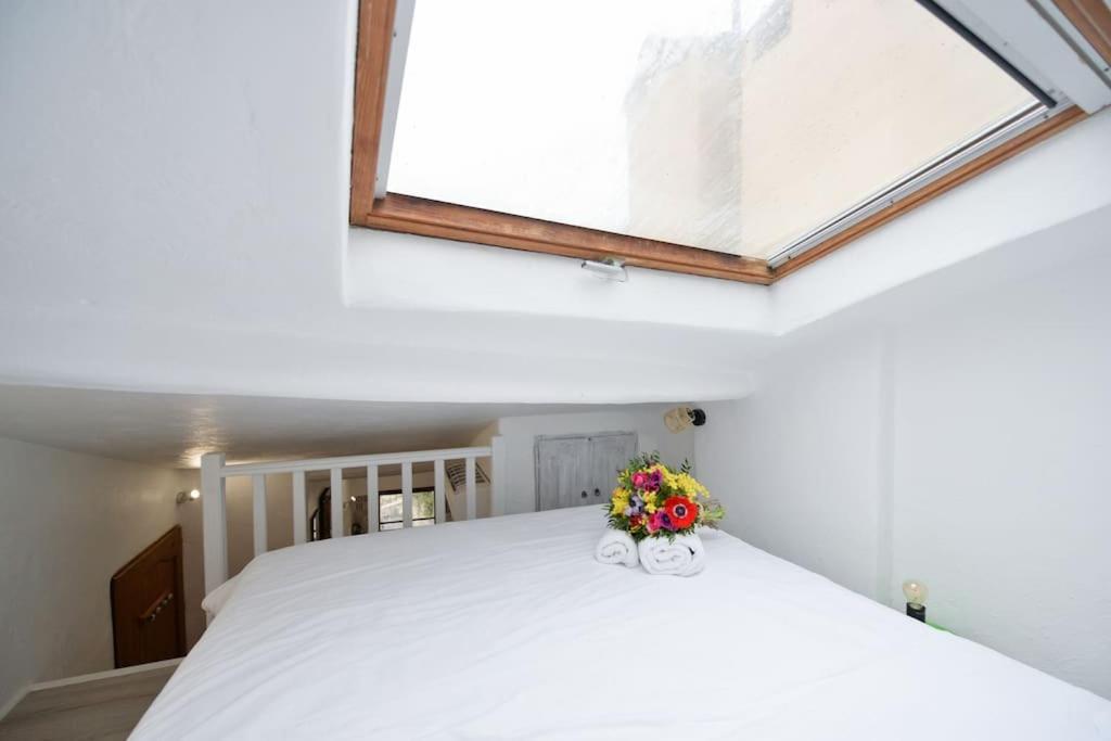 Apartment Le Petit Bateau - New Cosy/charming Studio/mezzanine For 3 - Ac/wifi Antibes