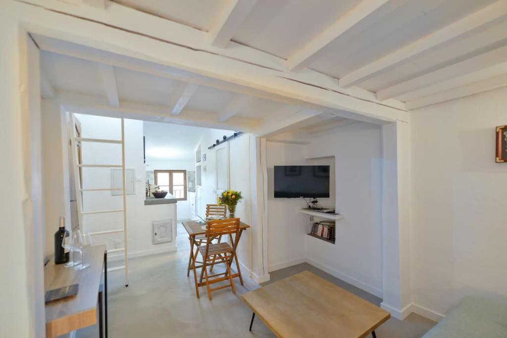 Apartment Le Petit Bateau - New Cosy/charming Studio/mezzanine For 3 - Ac/wifi *