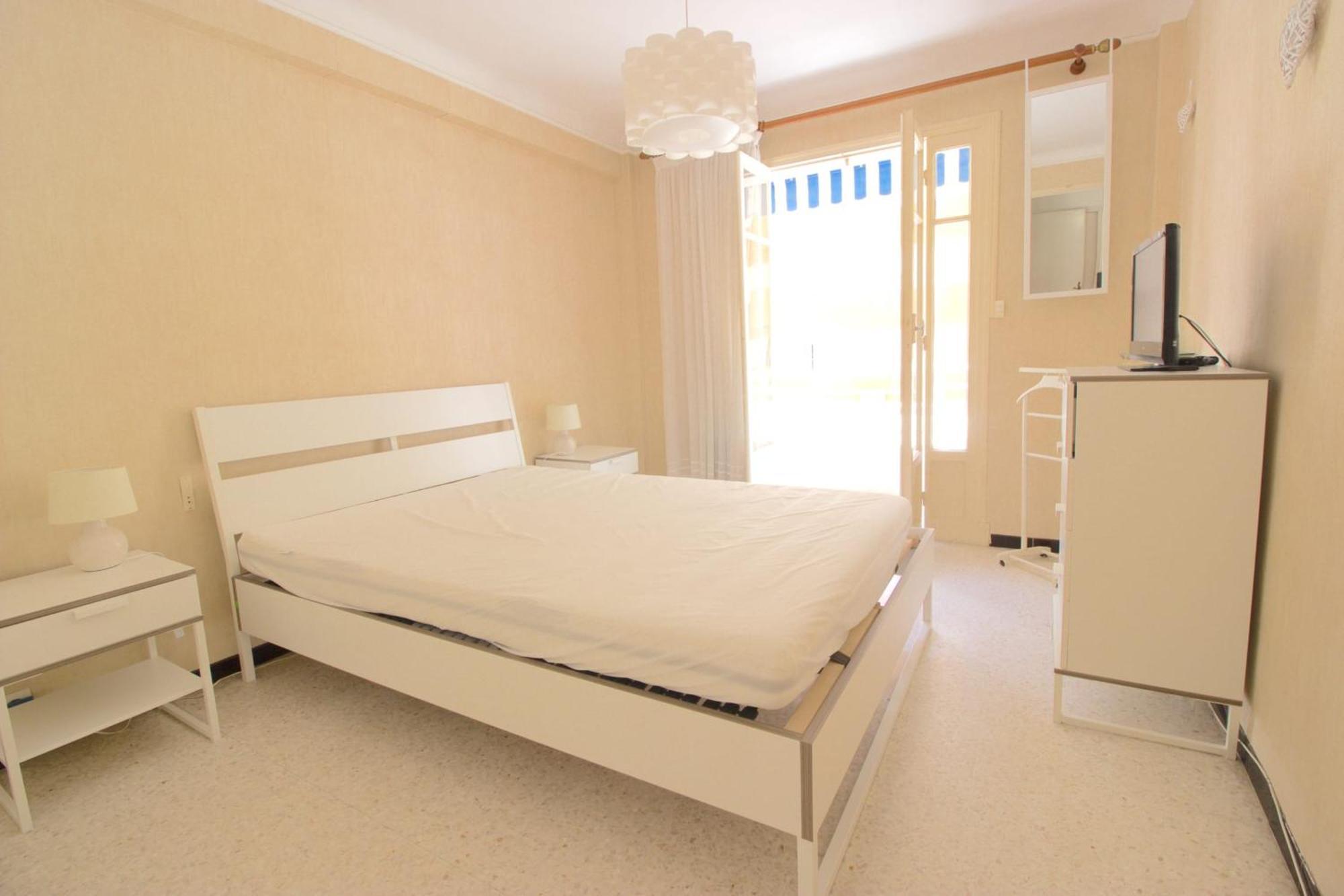 Apartment Center - 1 Bedroom - 4 People *