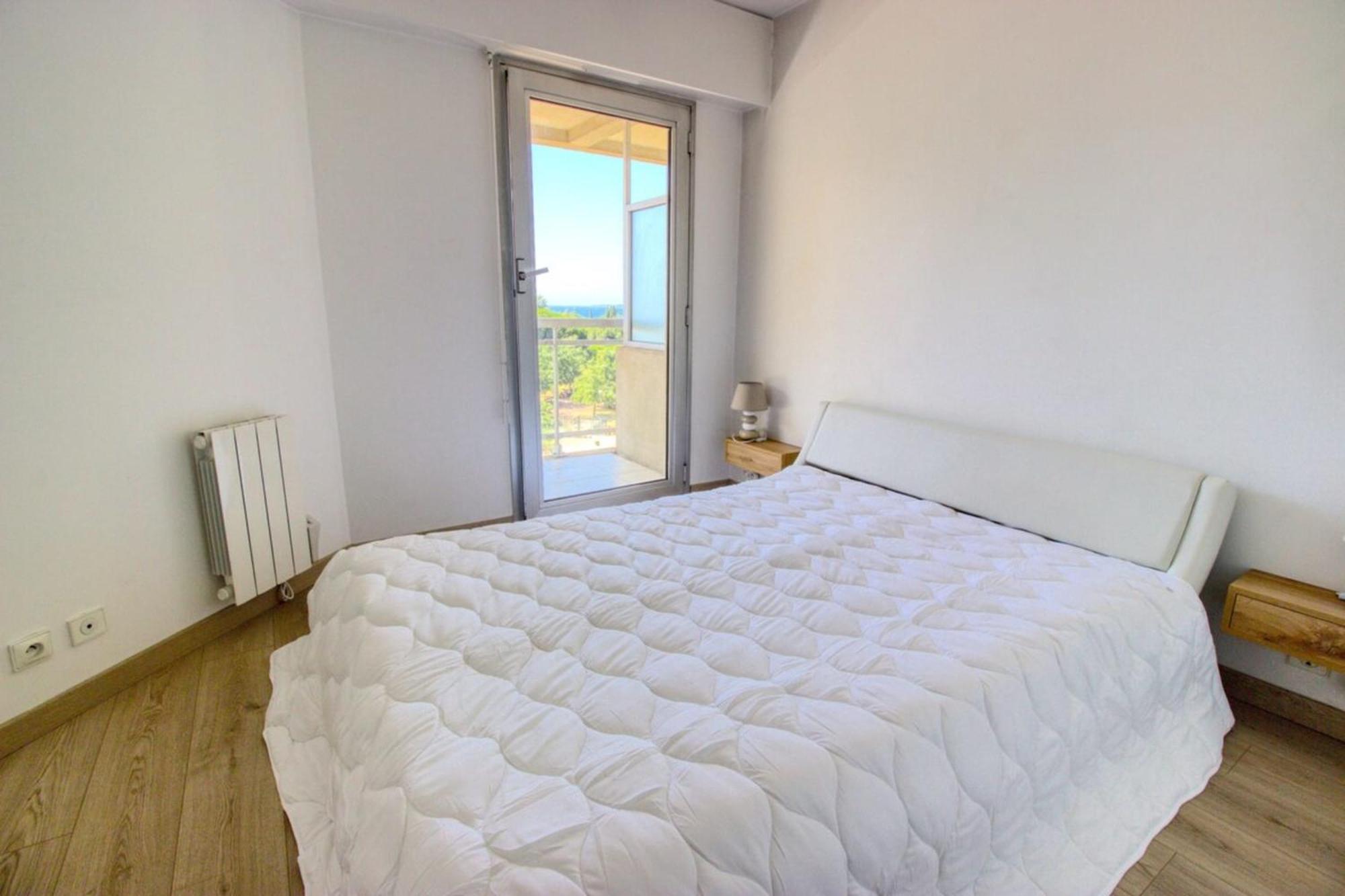 With Swimming Pool - 1 Bedroom - 4 People - Sea View - Pa
