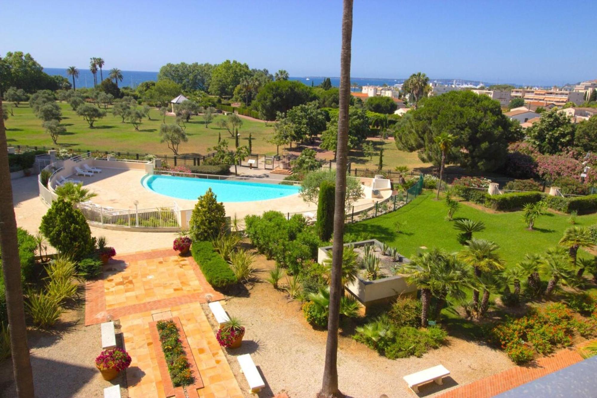 With Swimming Pool - 1 Bedroom - 4 People - Sea View - Pa Appartement