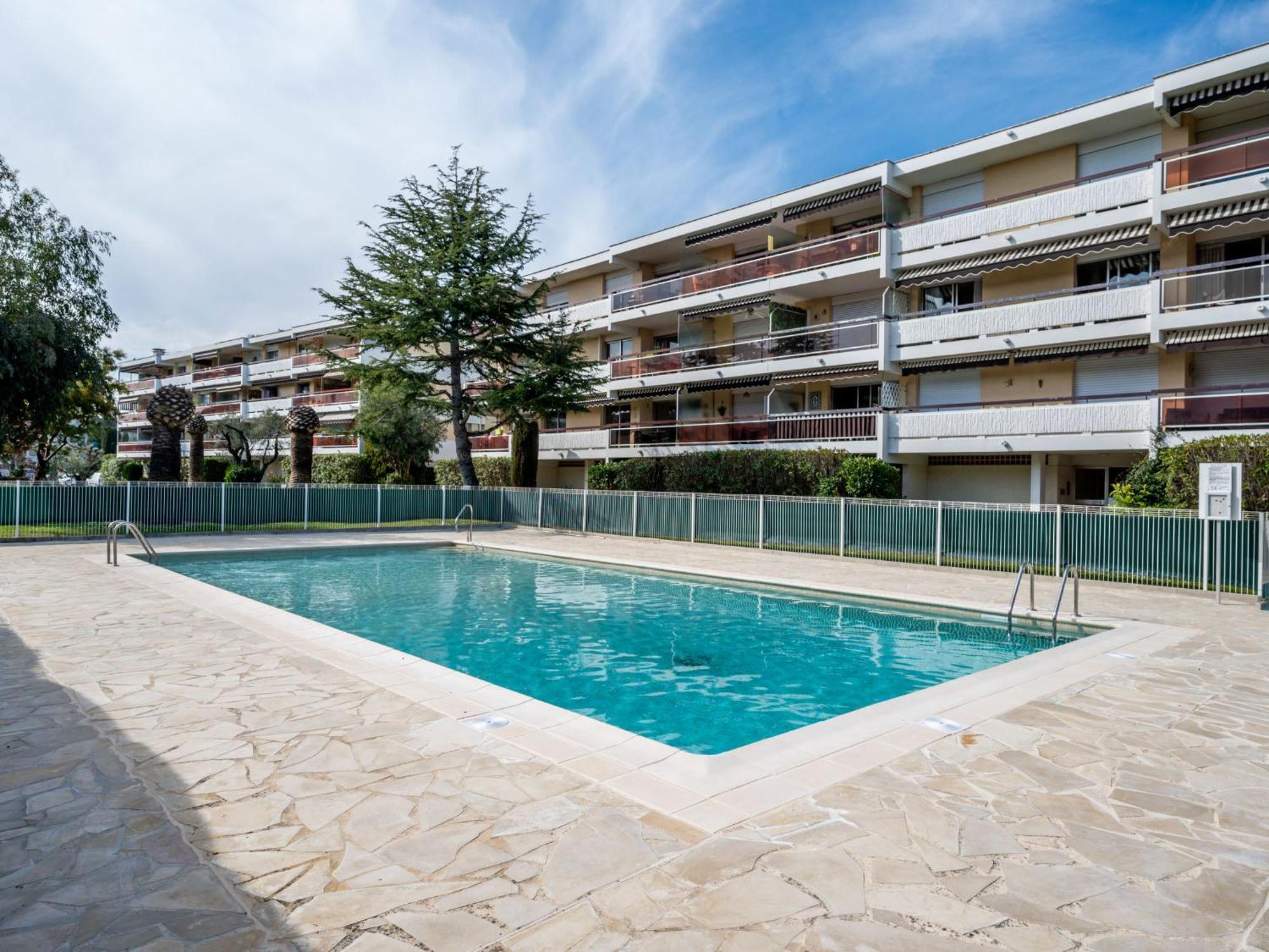 Apartment Les Cyclades By Interhome *