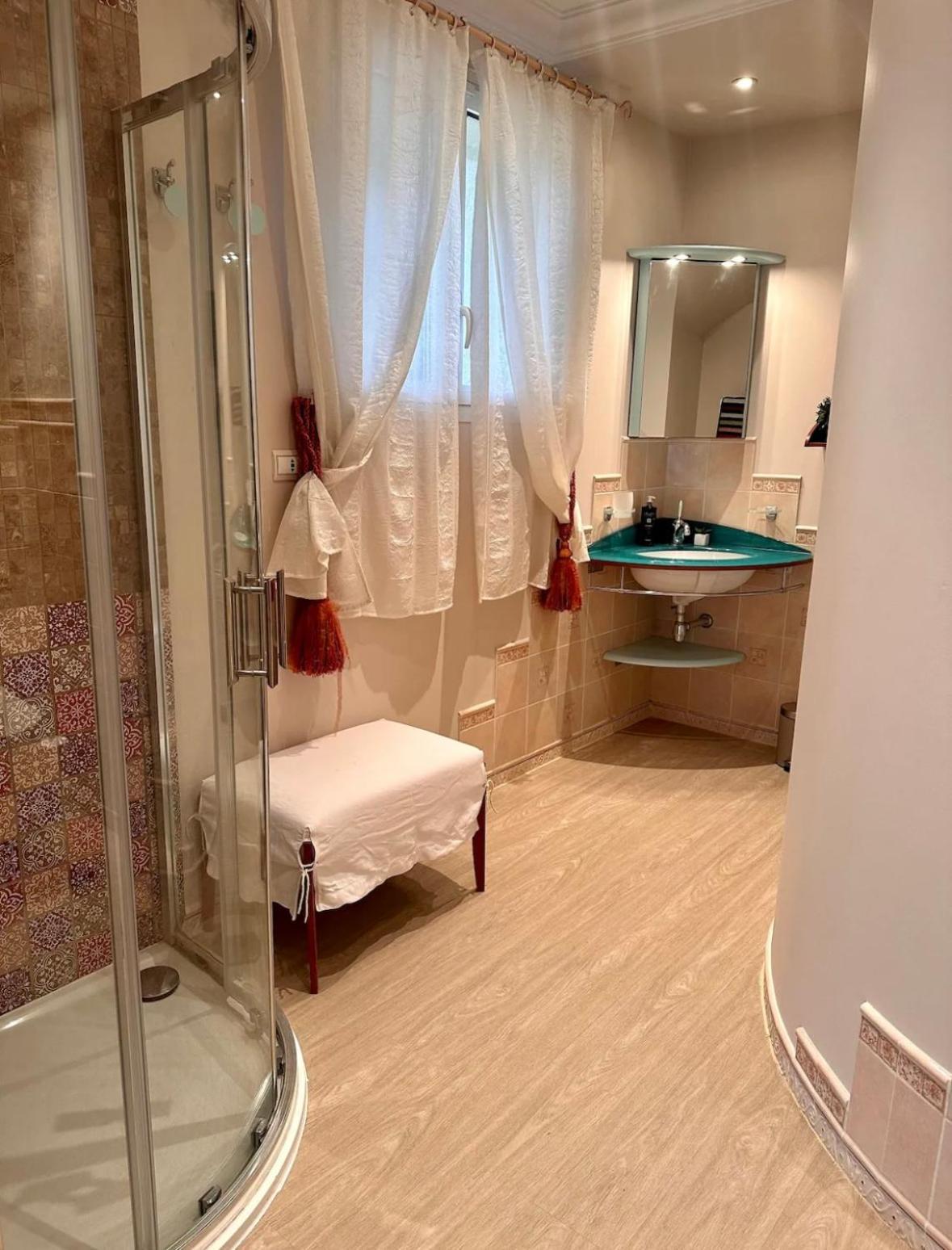 Cap D'antibes Sea View Villa *