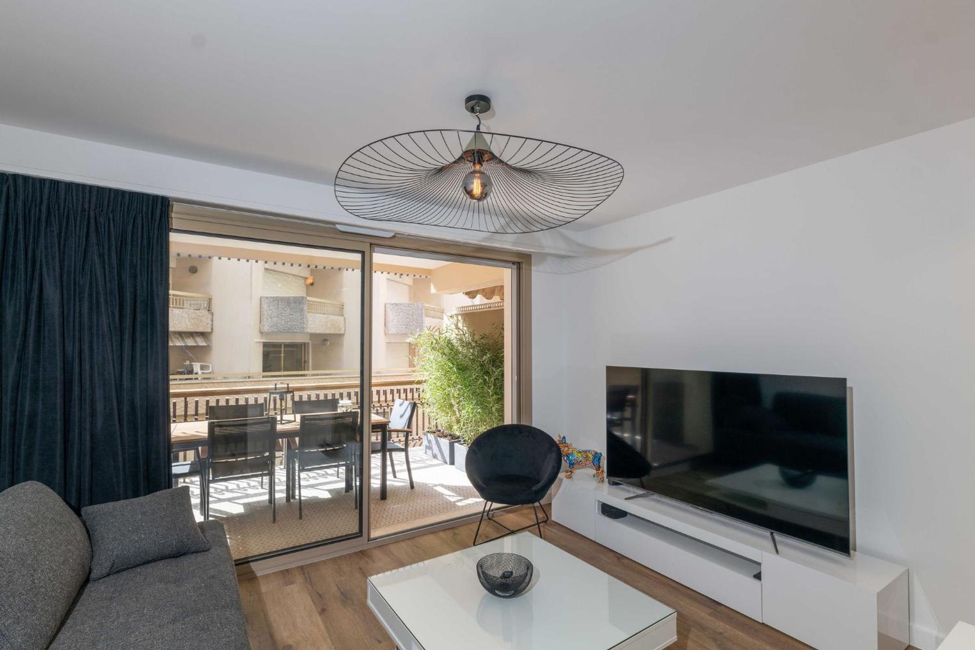 Apartamento Somptueux 20m Plages Avec Vue Antibes