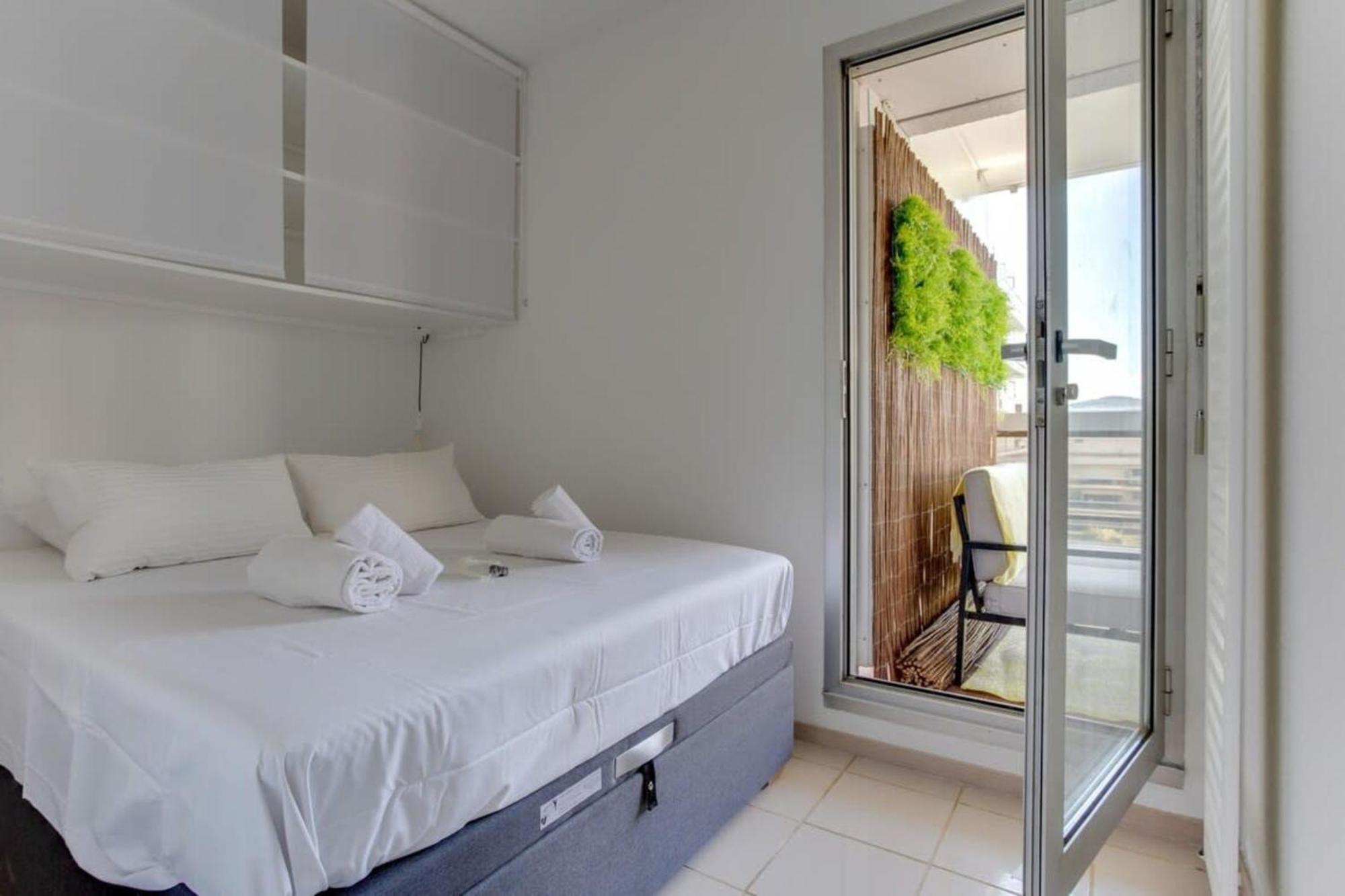 Olympe Furnished Apartamento Antibes