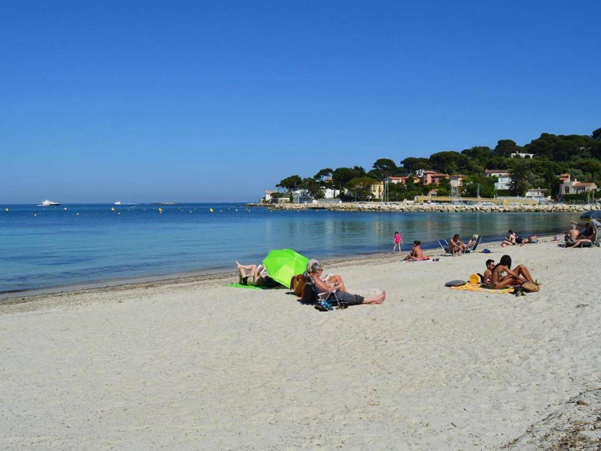 Studio Lumineux 4 Pers, Proche Plage, Terrasse, Parking, Wifi - Fr-1-252-71 * Antibes