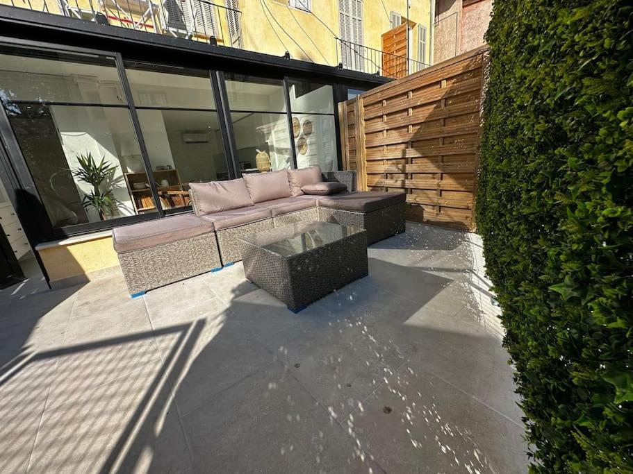 Tres Bel Appartement, Moderne, Grande Terrasse Appartement