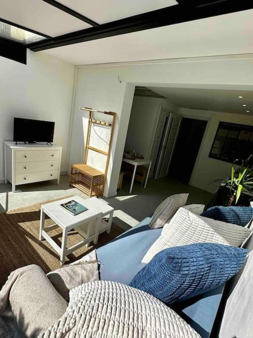 Apartment Appartement, Atypique, Proche Du Centre *