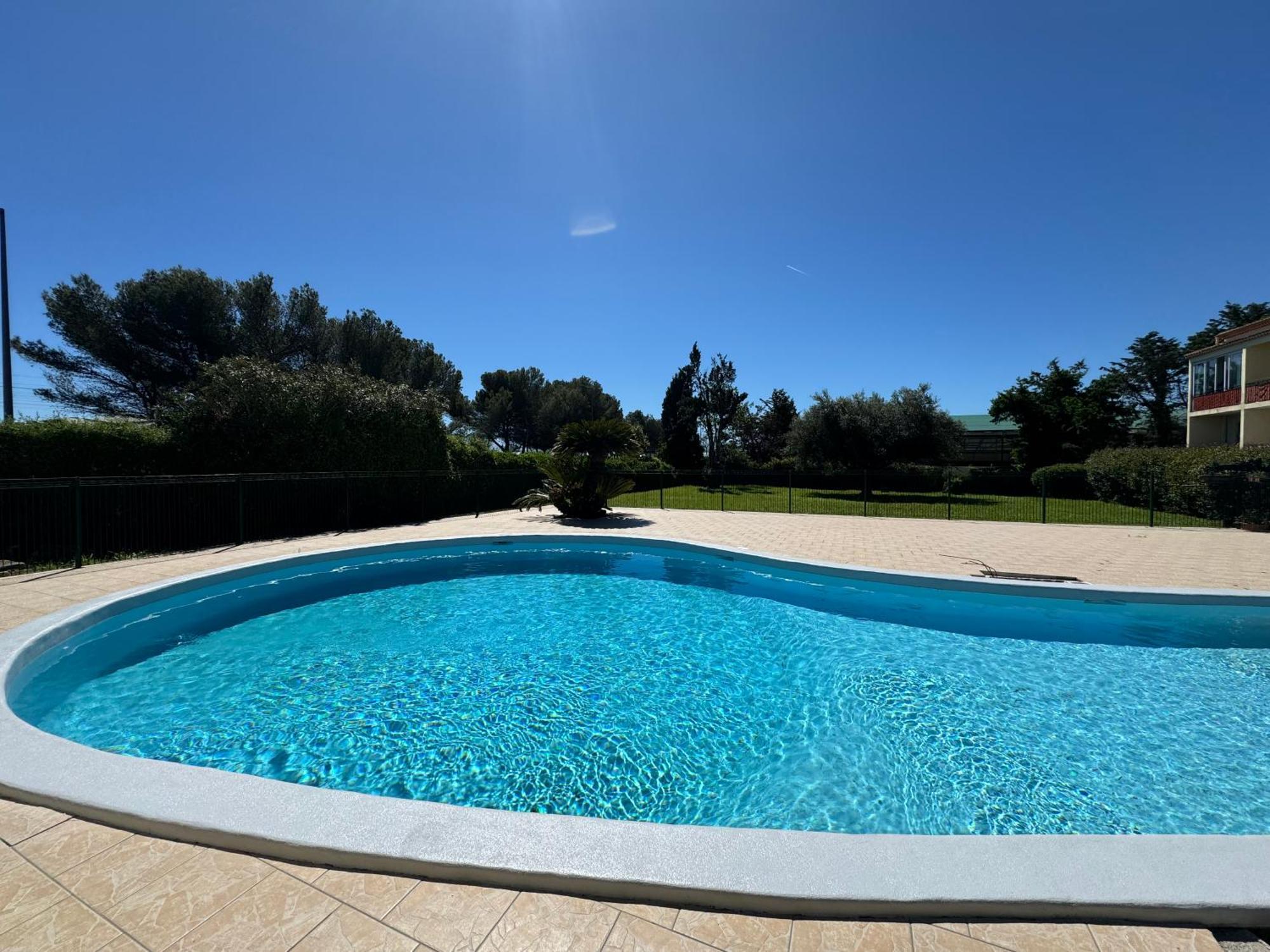 Le Cocon Marin , Vue , Clim , Parking , Piscine Apartment