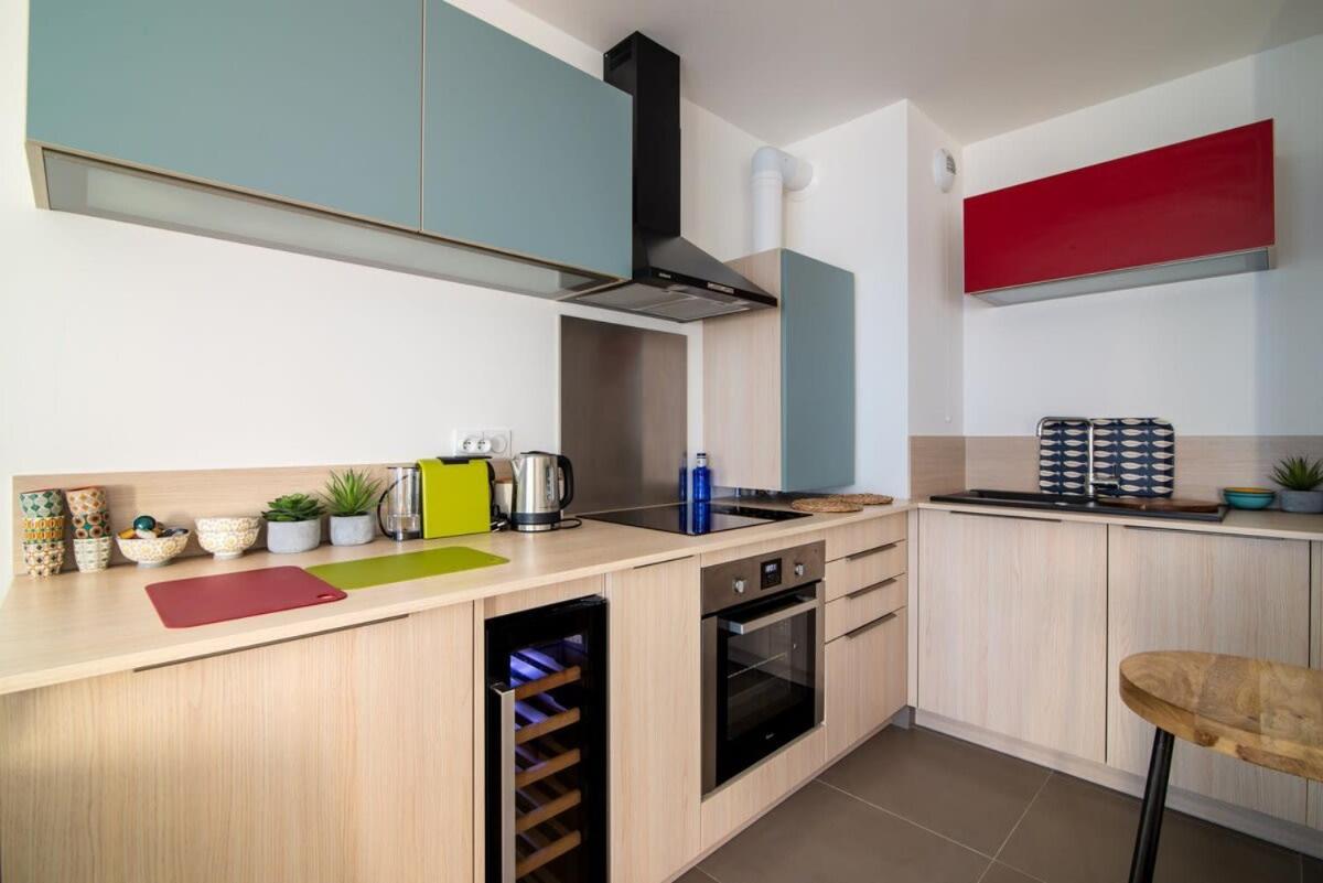 A059-new With South Facing - Terrace-near The Apartment *