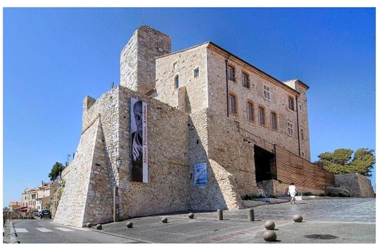 Apartment Splendide 3 Pieces Vue Antibes