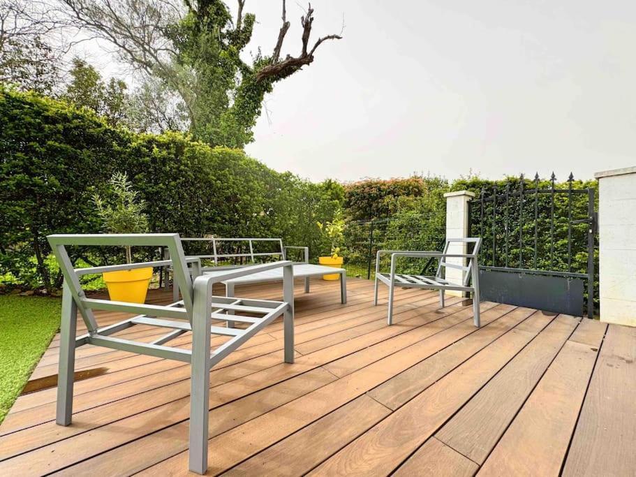 Apartment Des Oliviers : 4 Prs, Piscine, Parking Antibes