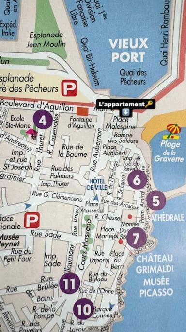 Place Malespine Proche Port Vauban Antibes
