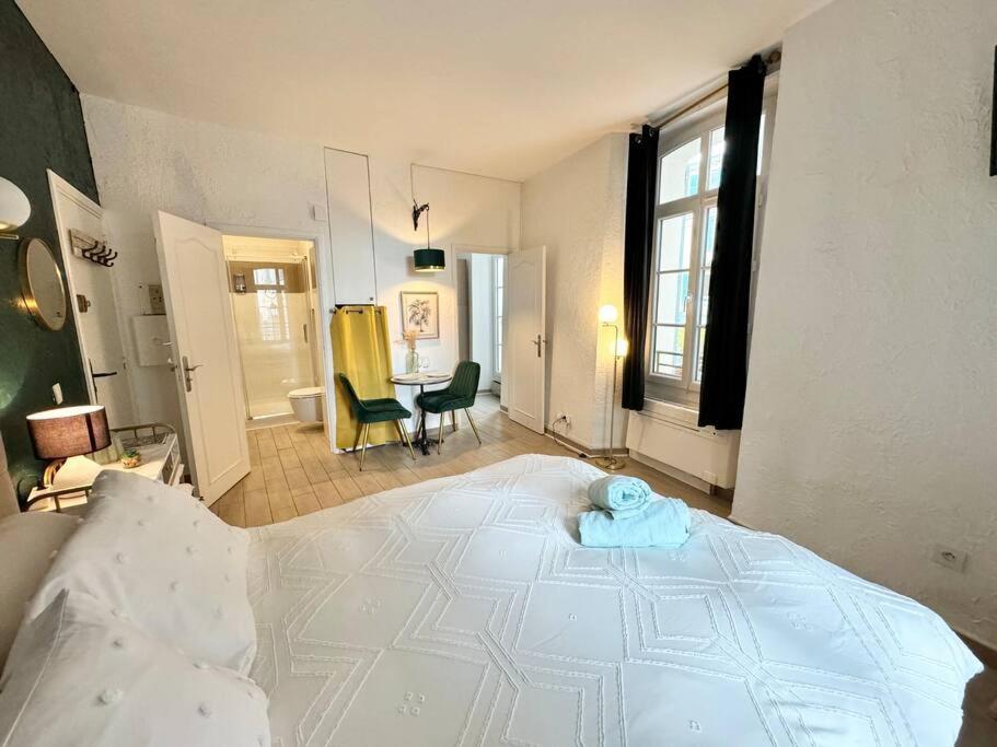 Apartment Place Malespine Proche Port Vauban Antibes