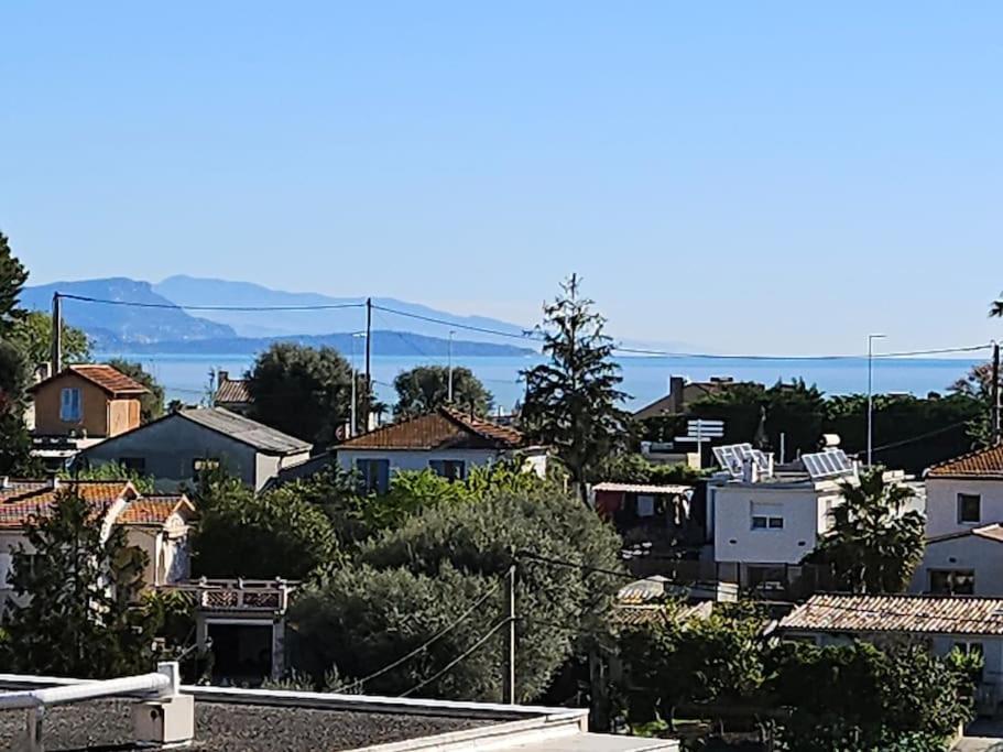 Hauteur D'antibes 3 Pieces Vue Et Montagne Calanques