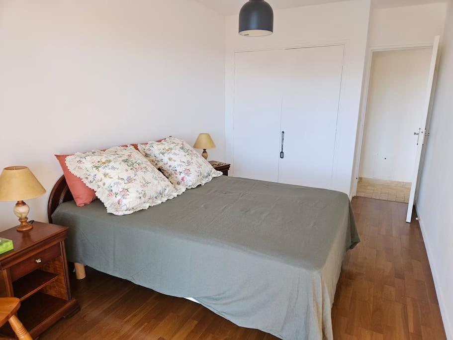 Apartment Hauteur D'antibes 3 Pieces Vue Et Montagne Calanques