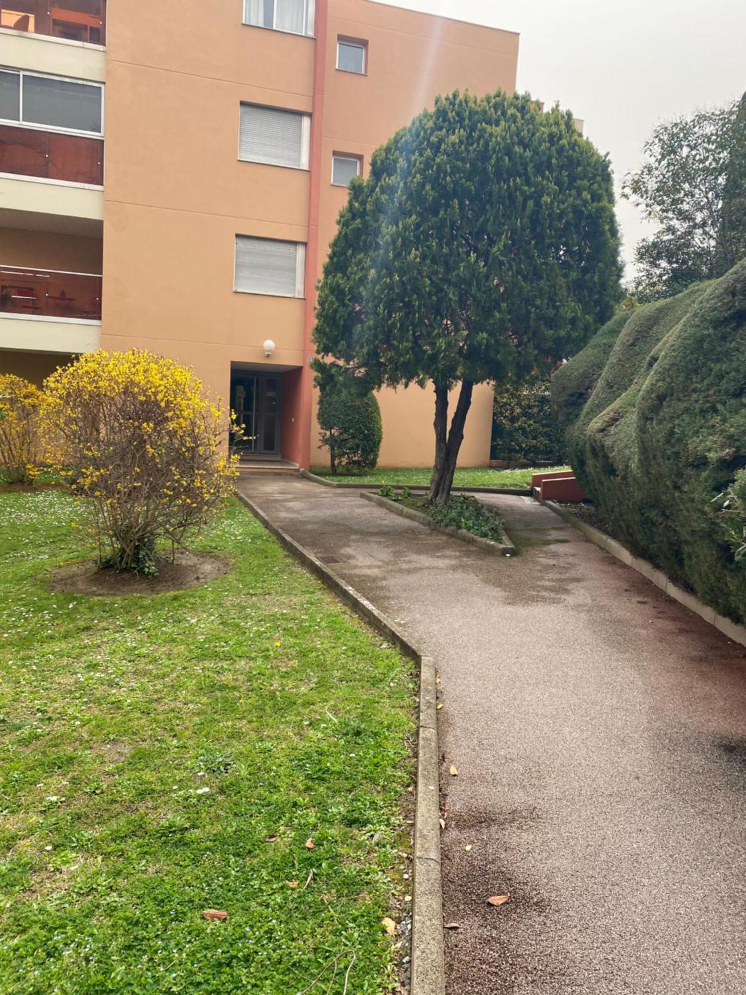 Appartement Dernier Etage Vue Avec Parking