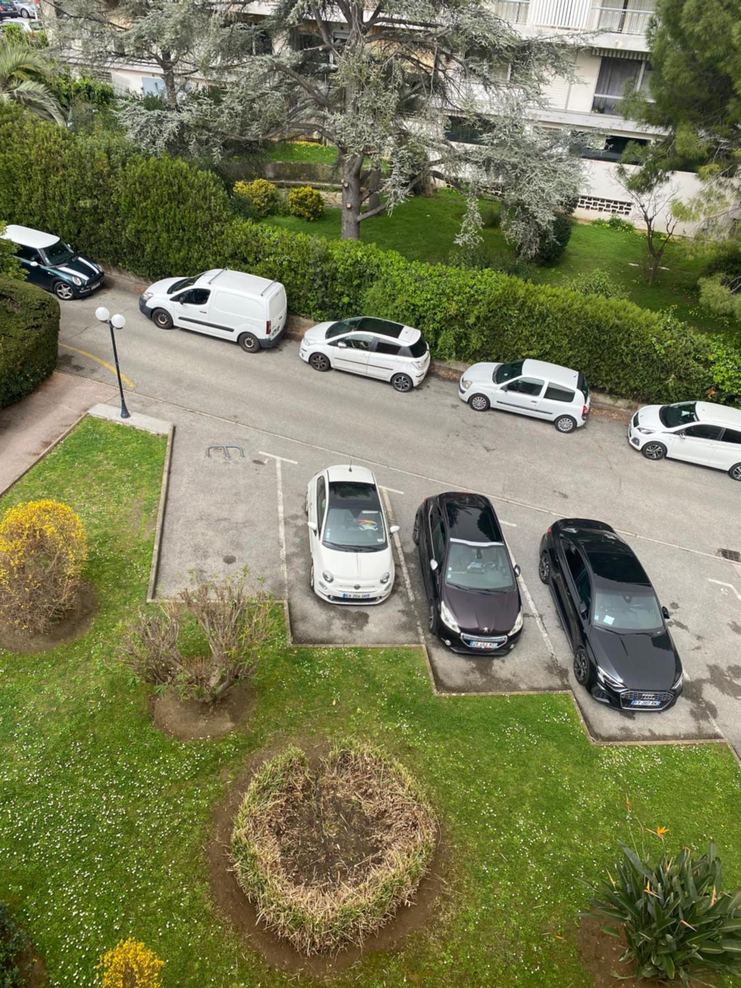 Dernier Etage Vue Avec Parking Appartement Antibes