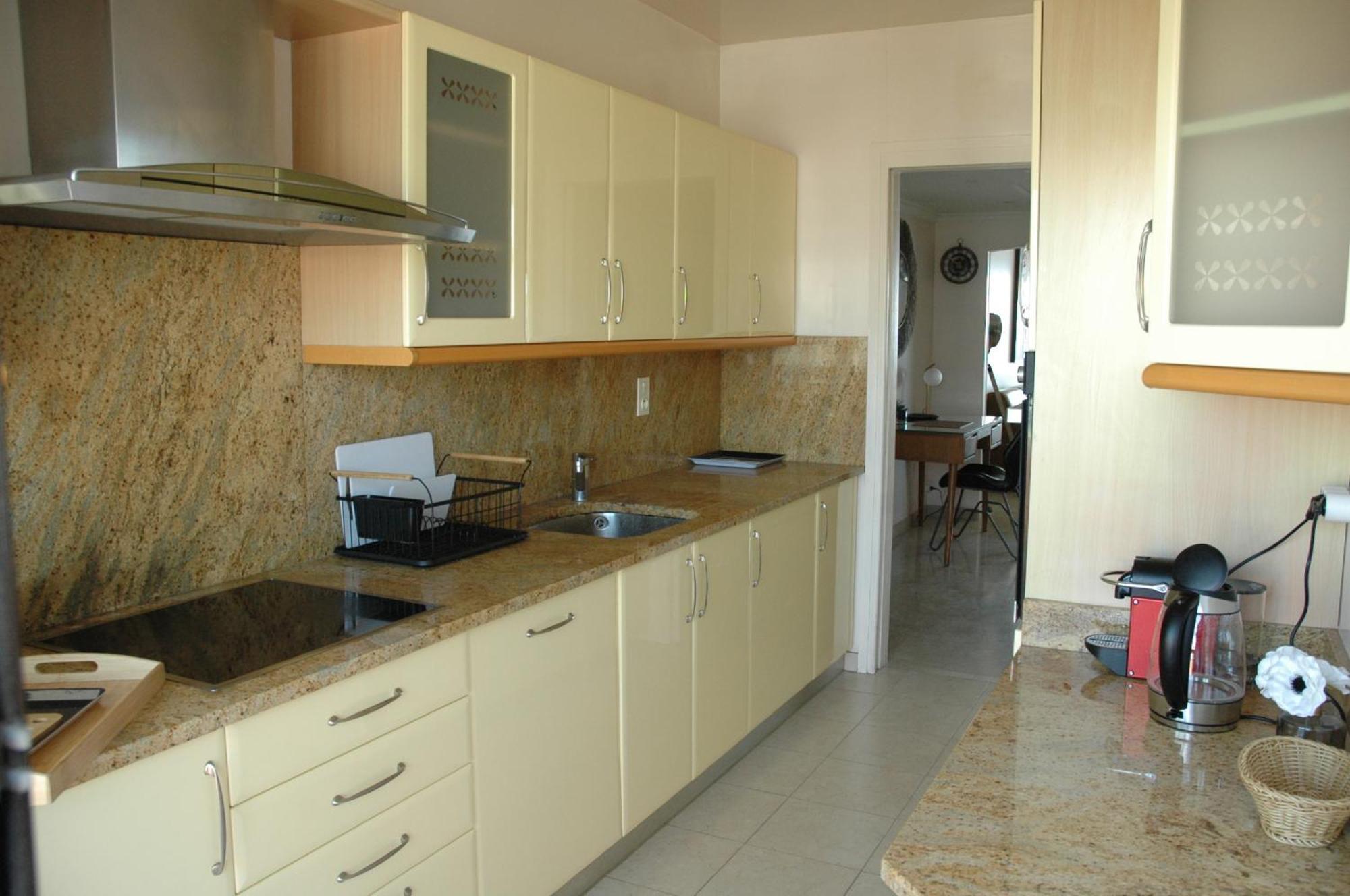 Bel Appartement, Sublime Vue Mer, 2 Terrasses * Antibes